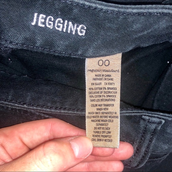 American Eagle skinny stretch - Picture 7 of 8